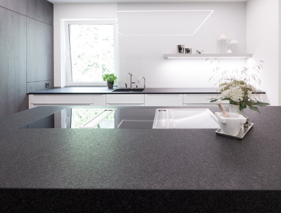 Cambrian Black Antique - Comptoir en Granit du Quebec