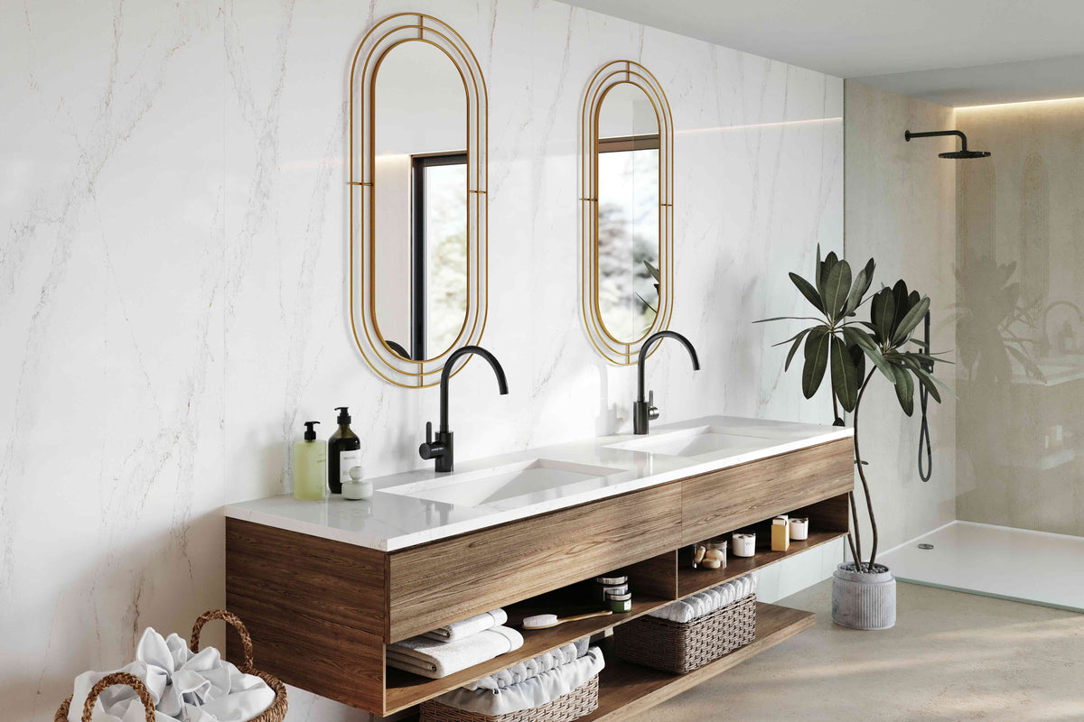 Comptoir en quartz Silestone Bronze River – Quartz blanc chaud avec veinage marron