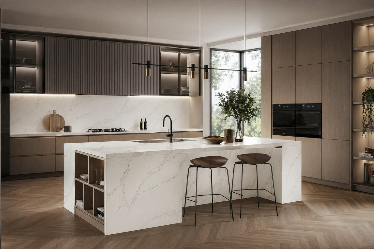 Comptoir en quartz Silestone Bronze River – Quartz blanc chaud avec veinage marron