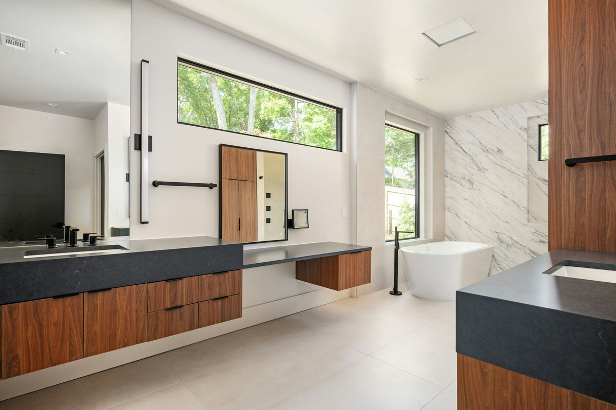 Dekton Trance — projet oakview modern primary bath | Union Stone