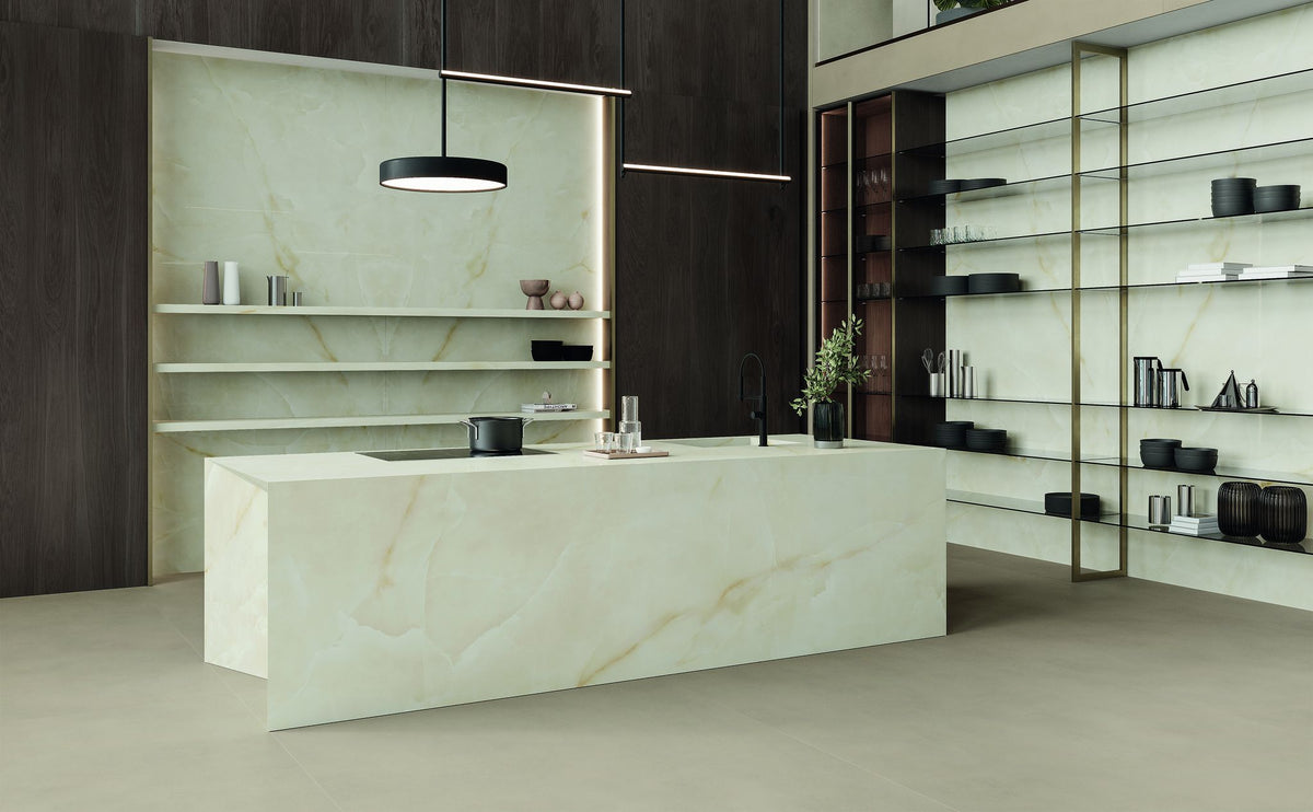 HanStone Onyx White — ambiance 1 | Union Stone
