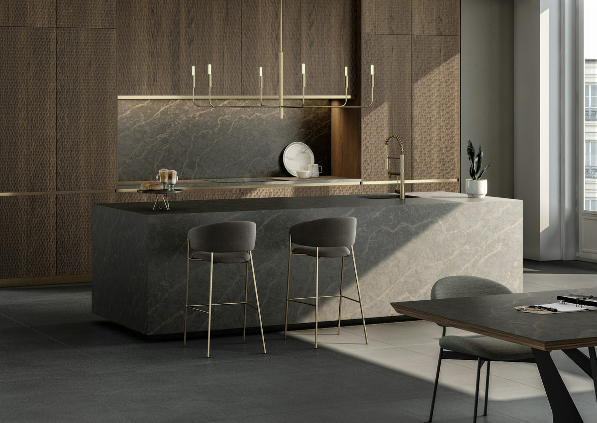 Silestone Bohemian Flame — projet silestone kitchen eu lechic bohemiam flame plano general crop | Union Stone