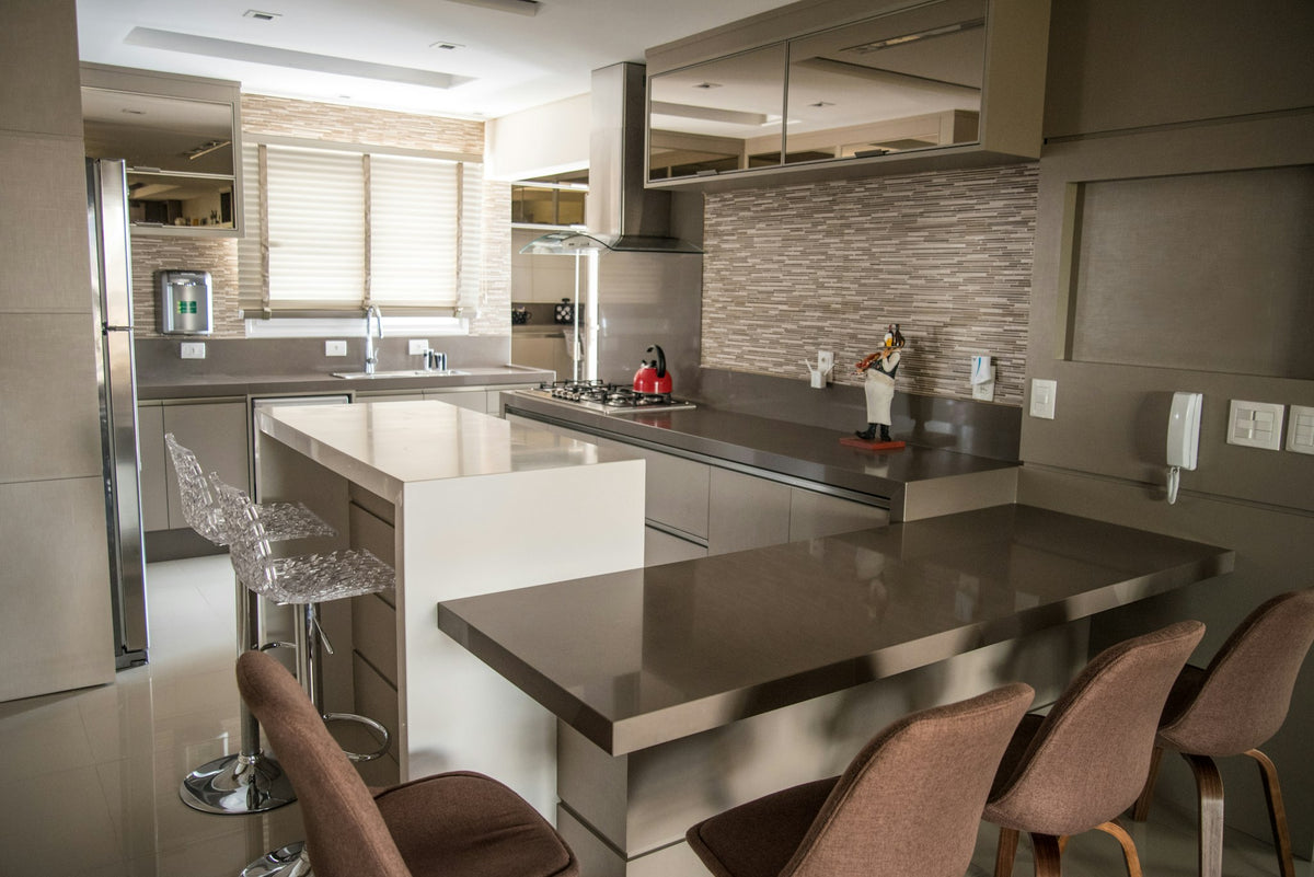 Silestone White Zeus — projet a kitchen of marmoraria novita | Union Stone