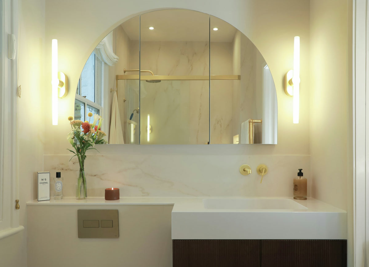 Silestone White Zeus — projet bathroom wandsworth | Union Stone